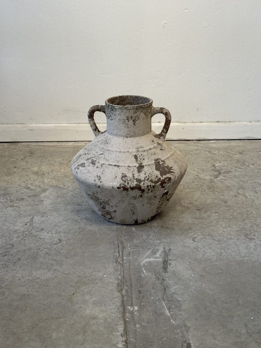 כד Dust no. 4